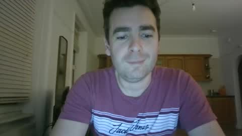 Snapshot of frenchbdmaninlondon chatting on January 20, 10:04 pm Horny Paul online show from January 20, 10:04 pm