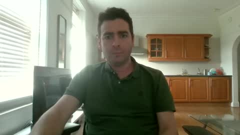 Snapshot of frenchbdmaninlondon chatting on January 24, 11:59 am Horny Paul online show from January 24, 11:59 am