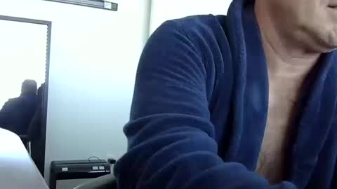 Snapshot of frenchrickdaddy chatting on October 10, 7:51 pm Rick online show from October 10, 7:51 pm