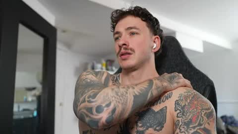 cameron online show from April 25, 3:20 pm