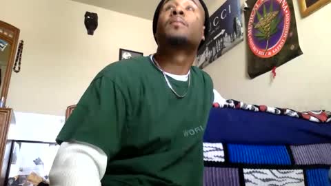fromthabac online show from April 30, 9:08 pm