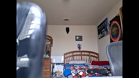 fromthabac online show from December 3, 9:10 pm