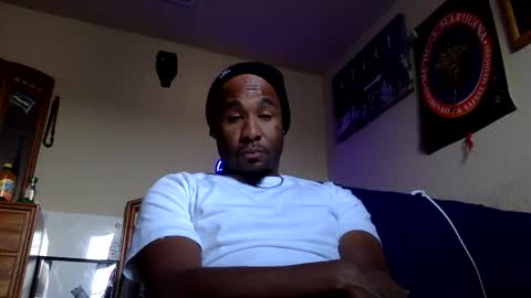 fromthabac online show from April 16, 11:51 pm