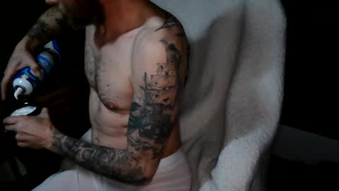 froski666 online show from March 8, 4:31 am