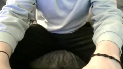 Frowxy online show from October 23, 9:40 pm