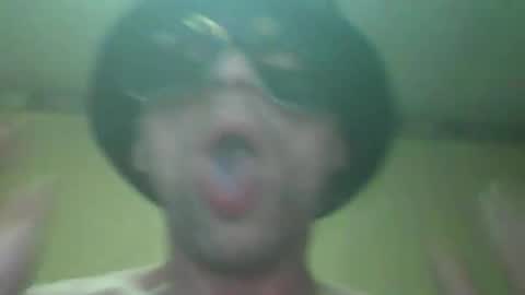 Snapshot of frysexxx chatting on October 3, 6:35 pm frysexxx online show from October 3, 6:35 pm