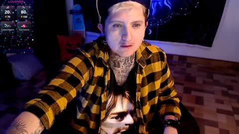 Snapshot of ftmblueyes chatting on December 20, 1:47 am HEHIM online show from December 20, 1:47 am