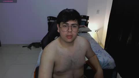 uwu online show from March 27, 4:16 am