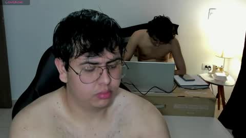 uwu online show from April 8, 2:01 am