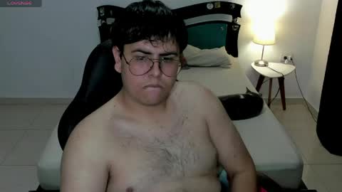 uwu online show from March 31, 1:29 am