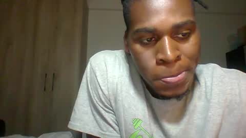 Snapshot of fuck_buoy chatting on October 17, 7:18 pm Prince online show from October 17, 7:18 pm