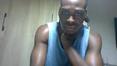 Snapshot of fuck_buoy chatting on October 28, 7:11 am Prince online show from October 28, 7:11 am