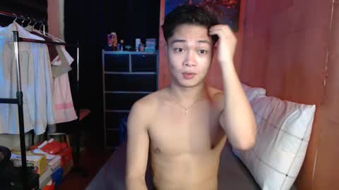Snapshot of fuck_by_zack chatting on February 4, 11:49 am Zack online show from February 4, 11:49 am