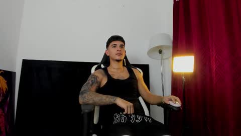 Snapshot of fuckboyca chatting on October 6, 6:51 am fuckboyca online show from October 6, 6:51 am