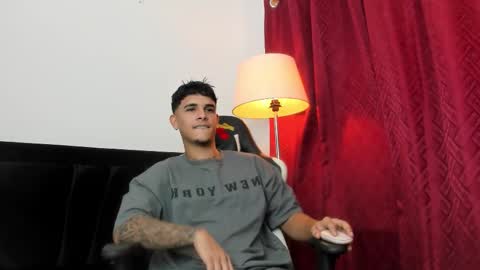 Snapshot of fuckboyca chatting on September 26, 4:21 am fuckboyca online show from September 26, 4:21 am