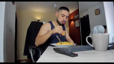 SERGIO THE SEX LAWYER online show from February 1, 5:17 am