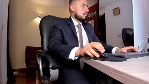 SERGIO THE SEX LAWYER online show from April 11, 6:31 am