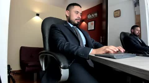 SERGIO THE SEX LAWYER online show from May 13, 3:58 am
