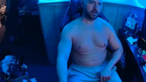 fufupop online show from November 18, 3:43 am