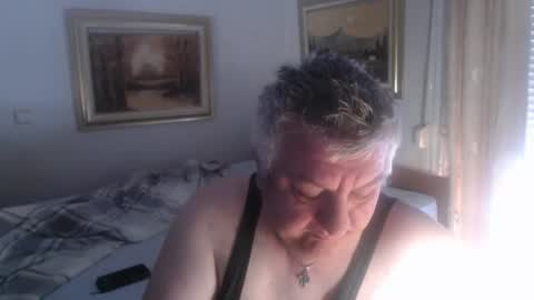 fukingcrazy online show from April 28, 9:25 am