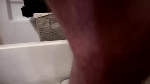 fukmyass247 online show from May 20, 12:44 pm