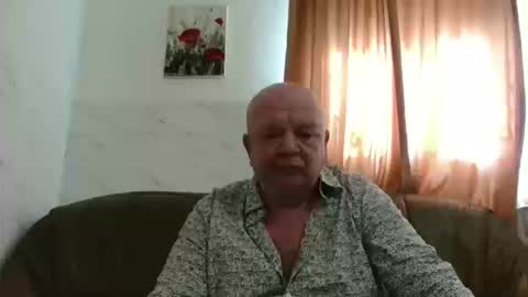 fullballs6 online show from March 13, 6:43 am