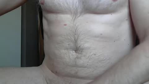 funguy1979100 online show from May 16, 12:36 pm
