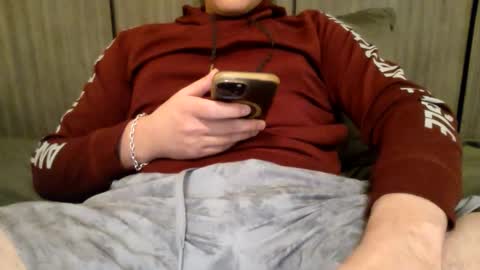 funlovingguy321 online show from February 1, 4:11 am