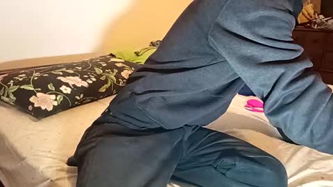 Italian men online show from December 1, 10:07 am