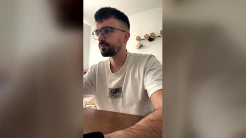 funnyroom23 online show from May 1, 8:28 am