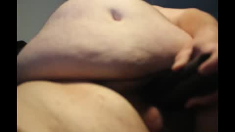 FUCK HUNTERS online show from May 5, 9:04 pm