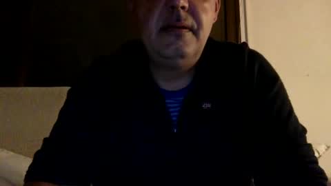 Snapshot of futbolin95 chatting on January 26, 6:37 pm futbolin95 online show from January 26, 6:37 pm
