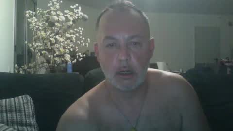 Snapshot of futbolin95 chatting on January 4, 8:37 pm futbolin95 online show from January 4, 8:37 pm