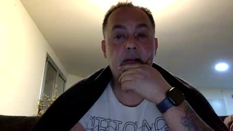 Snapshot of futbolin95 chatting on February 6, 8:02 pm futbolin95 online show from February 6, 8:02 pm