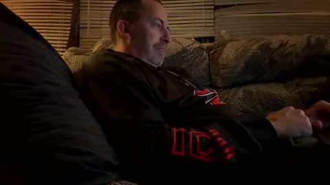 Snapshot of futuro_marido chatting on December 17, 6:56 am Futuro Marido online show from December 17, 6:56 am