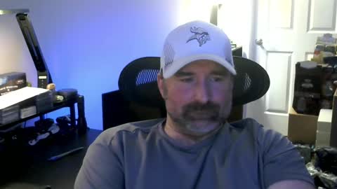 fuzz69_ online show from May 13, 2:19 am