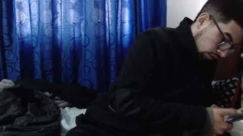 Snapshot of fvckhorneyguy chatting on October 14, 12:34 pm andrew online show from October 14, 12:34 pm