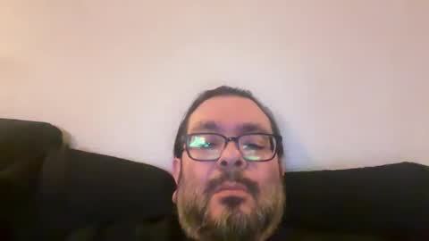 Snapshot of fvguru chatting on October 14, 1:12 am TatdDaddy online show from October 14, 1:12 am