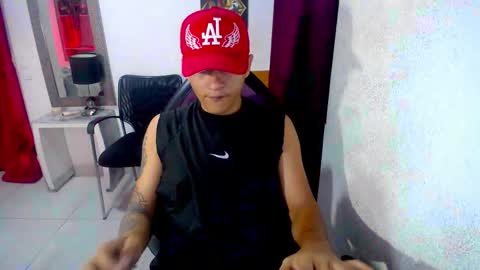 g0lden_hack online show from January 17, 2:14 am