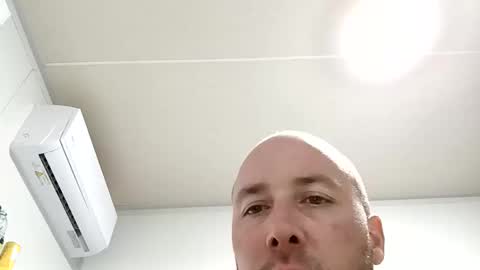 g632388 online show from April 23, 4:50 am