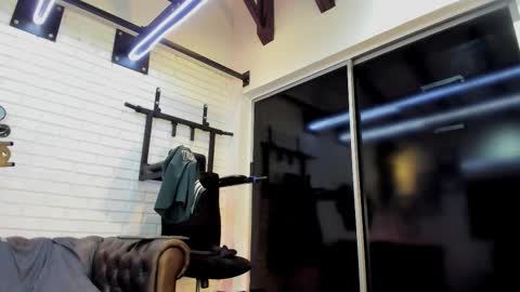 gabrieldraven online show from October 18, 12:37 am