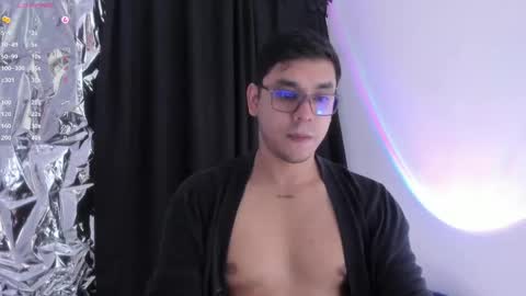 Snapshot of gadiel_edric chatting on October 13, 3:23 am Gadiel online show from October 13, 3:23 am