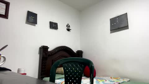 gadiel_sex online show from April 11, 9:46 am