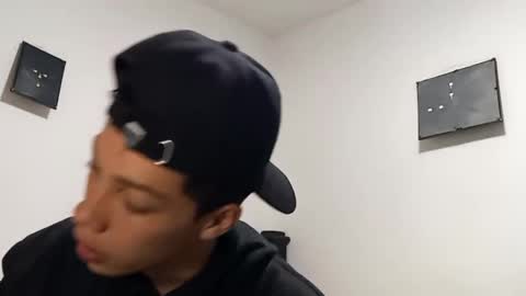 Snapshot of gadiel_sex chatting on October 8, 1:48 pm gadiel_sex online show from October 8, 1:48 pm