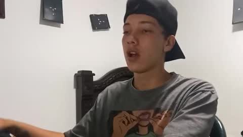 Snapshot of gadiel_sex chatting on October 18, 10:15 pm gadiel_sex online show from October 18, 10:15 pm