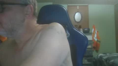 gadude45 online show from October 31, 2:24 am