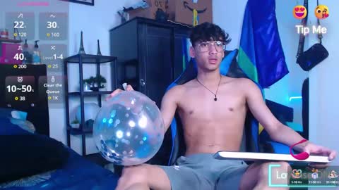 Snapshot of gael_jones chatting on September 29, 10:38 pm gael_jones online show from September 29, 10:38 pm