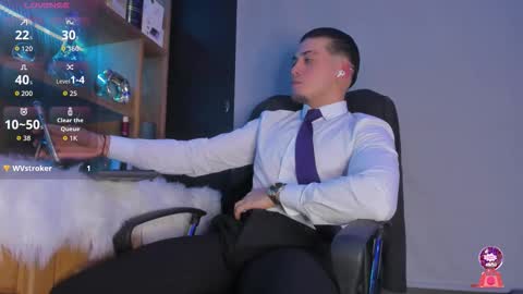 Snapshot of gael_williams4 chatting on October 11, 1:20 am Gael Williams online show from October 11, 1:20 am