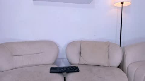gal_stone_ online show from May 16, 3:26 am