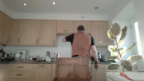 galacx online show from November 10, 8:41 am